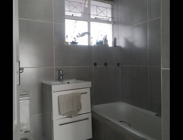 2 BEDROOM APARTMENT FOR SALE IN LINDEN